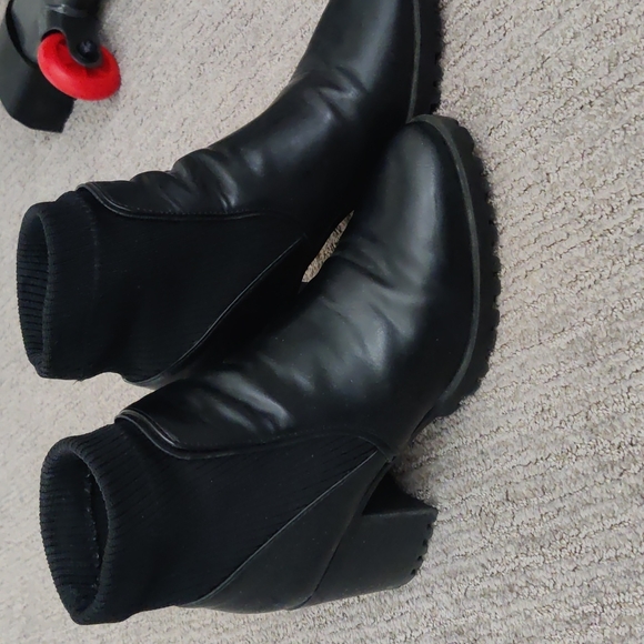 Comfy boots - Picture 2 of 5